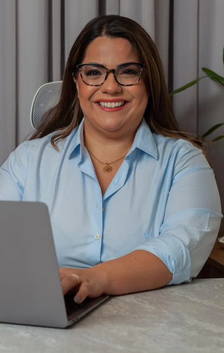 Dra. Luana Aguiar